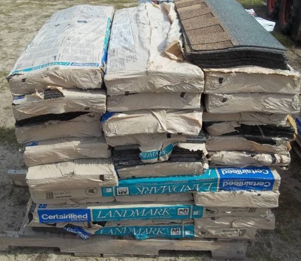 lot 44 image: Shingles