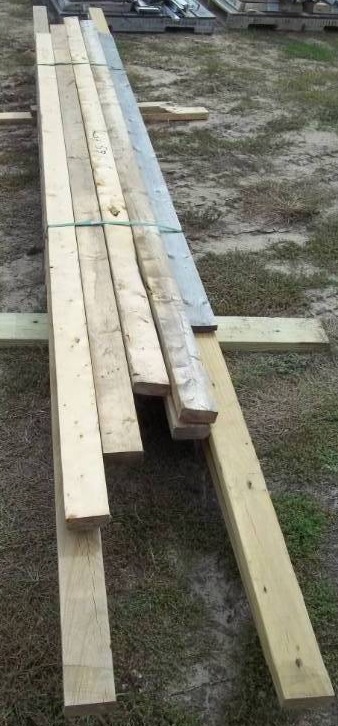 lot 59 image: 2X4s