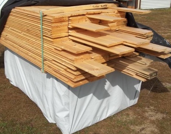 lot 92 image: Car Siding