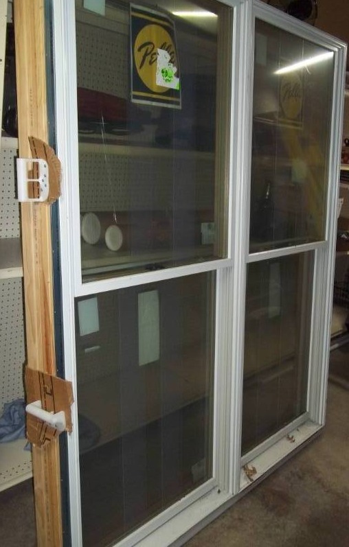 lot 503 image: Window