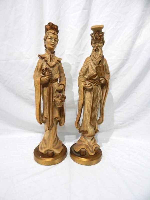 lot 20 image: Set of Vintage 1958 Universal Statuary Company Oriental Statues