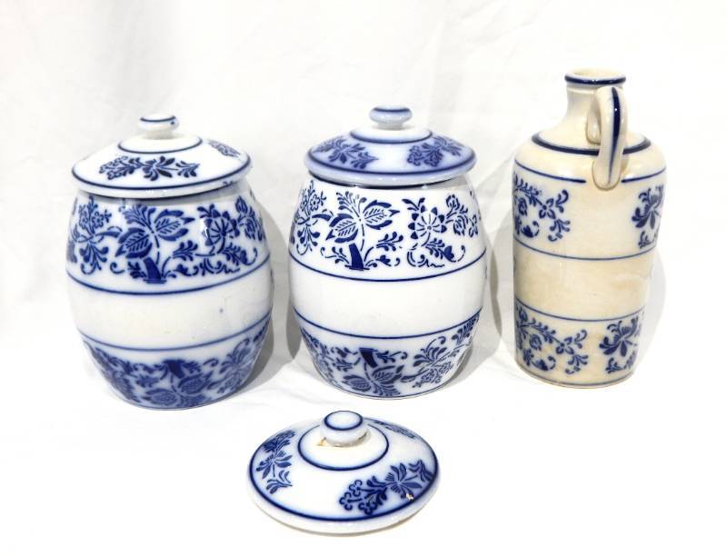 lot 80 image: Antique Porcelain German Blue Onion Canister Set