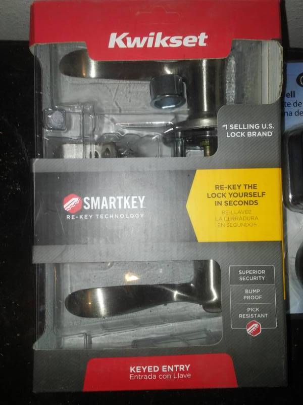 lot 261 image: Kwikset smart key entry lock, doorbell and more.