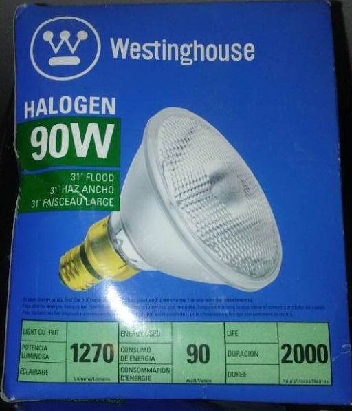 lot 263 image: Outdoor motion sensor light, 2 90 watt bulbs - new