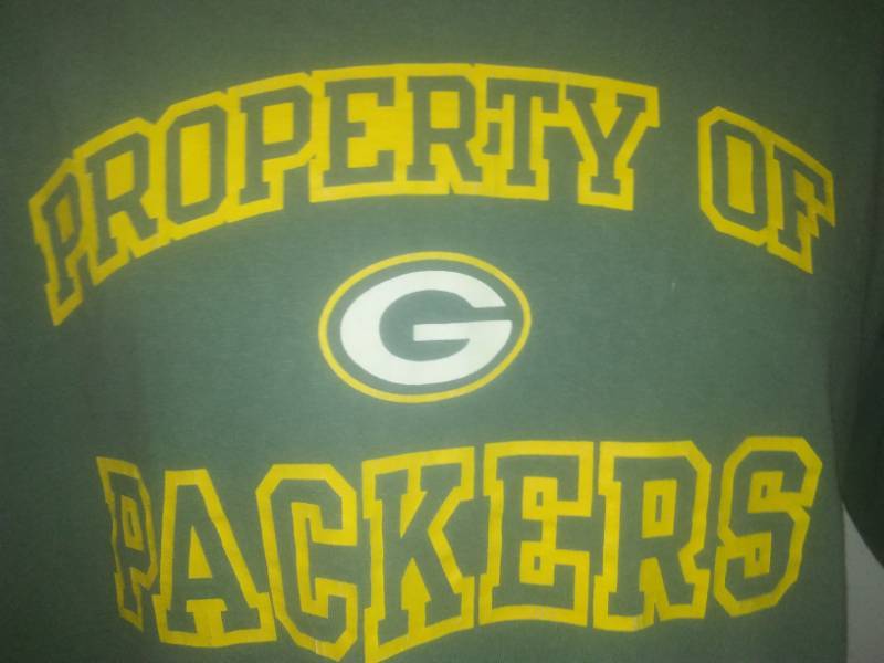 lot 358 image: Green Bay Packers Gridiron classic t-shirt XL.