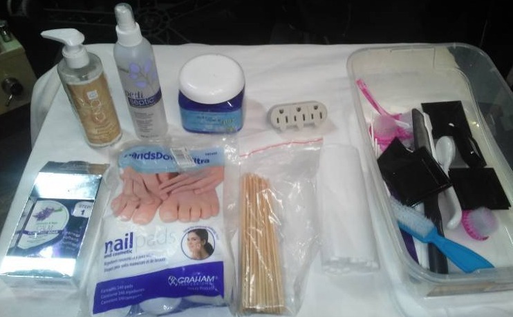 lot 27 image: Misc. Nail care supplies.