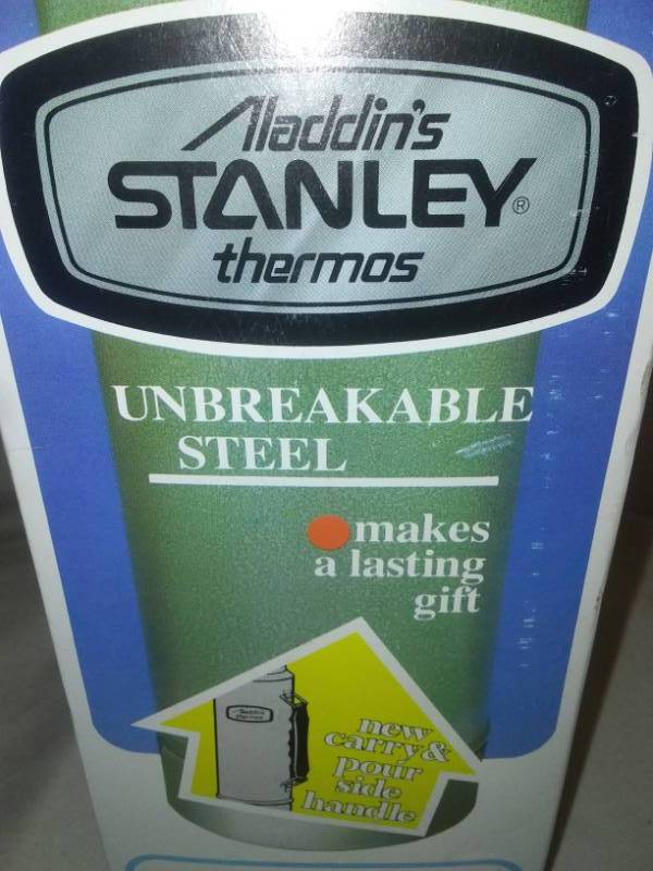 lot 80 image: Vintage new in box Aladdin Stanley Thermos, 1980.