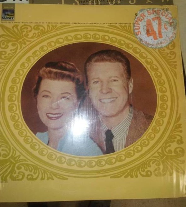 lot 89 image: 12 variety 12in LP record albums.