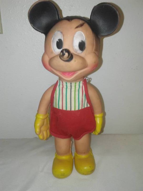 lot 189 image: Vintage Mickey Mouse rubber body
