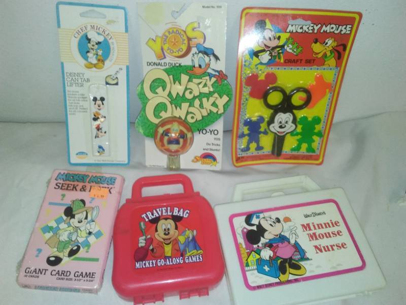 lot 202 image: 6 Disney items - some new in package.