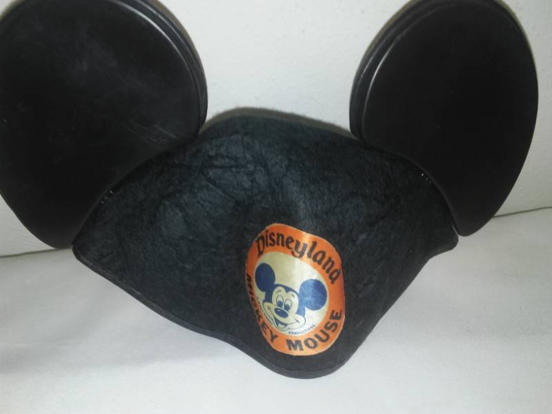 lot 243 image: Mickey Mouse Vintage Mouseketeer hat, Disneyland.