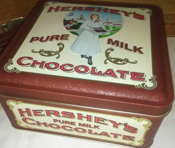 lot 266 image: 2 Wood Boxes and a Tin.