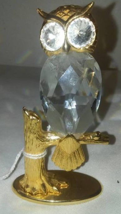 lot 273 image: Owl Crystal Made in Austria.