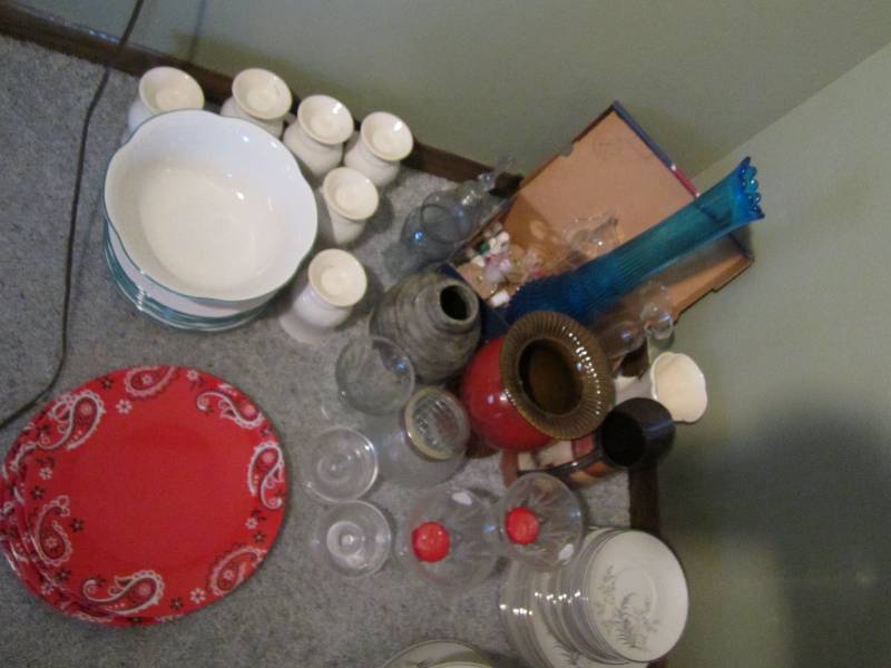 lot 36 image: Vases, Christmas Dishes, Candle Hol...