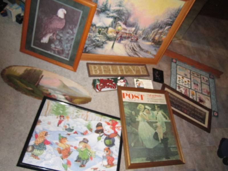 lot 38 image: Pictures, mirror, wall hanging...