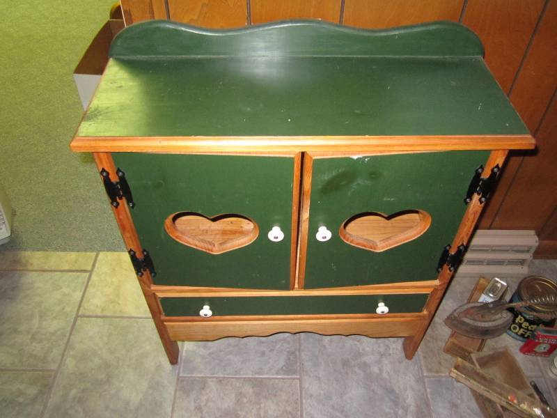 lot 48 image: Cabinet...