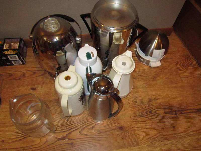 lot 68 image: Coffee makers and coffeepots, egg m...
