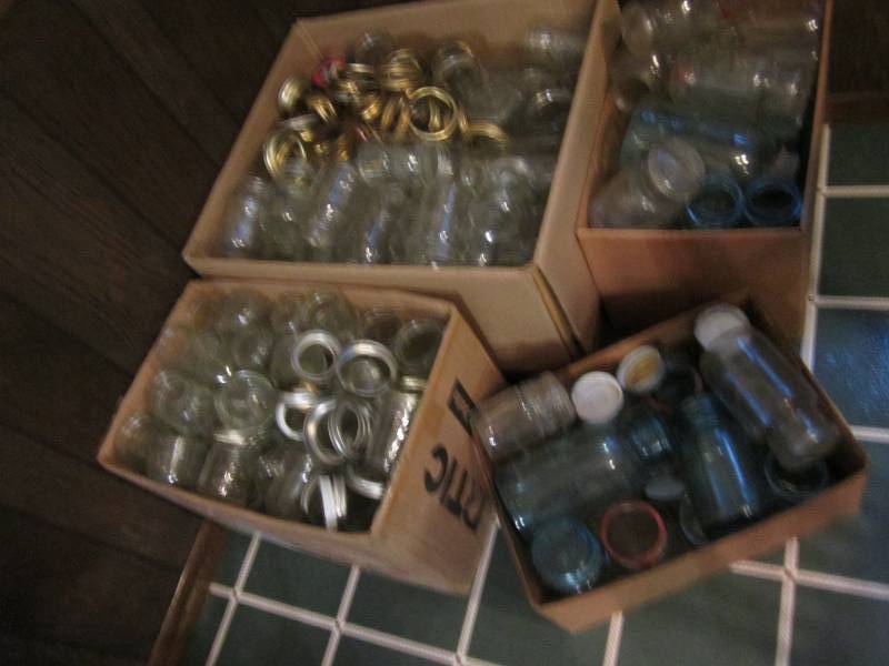 lot 73 image: Canning jars...
