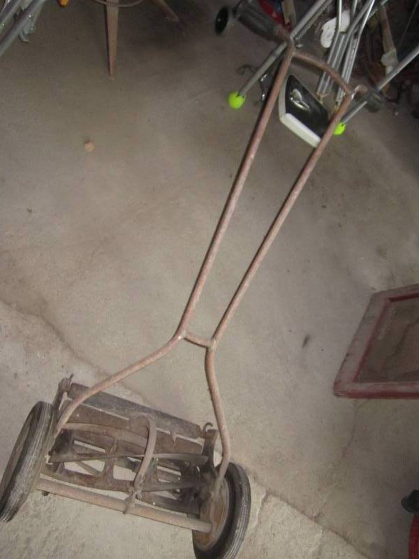 lot 113 image: Vintage reel push mower...
