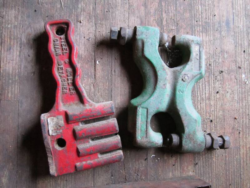 lot 147 image: Roller chain detacher and roller ch...