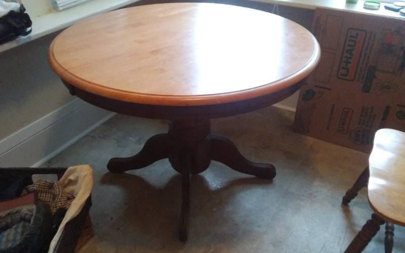 lot 23 image: Round Wood Pedestal Table 42 Diameter With 15 Self Storing Leaf. Very Good Condition (Made In Malaysia)