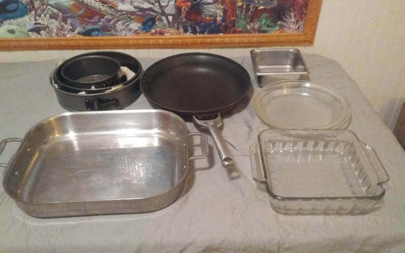 lot 79 image: Calphalon Skillet, All-Clad Roaster, Spring Form Pan Set, Pyrex & Pans