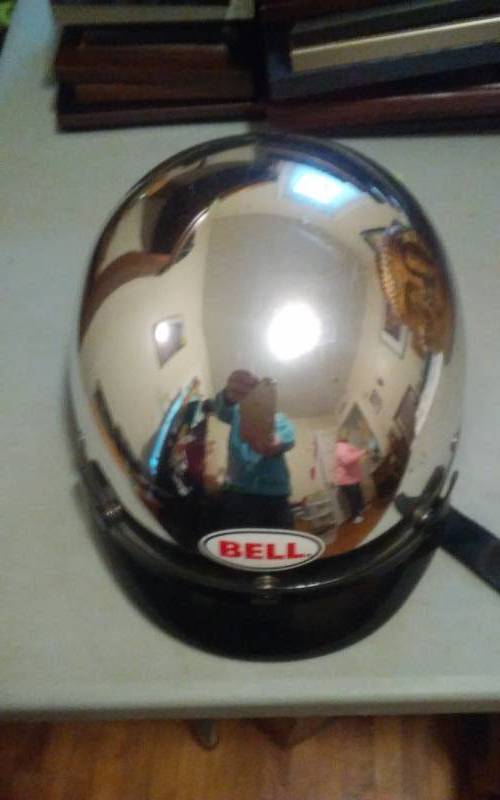 lot 83 image: Bell Shell Helmet Size L. & Womens Leather Gloves Size L.