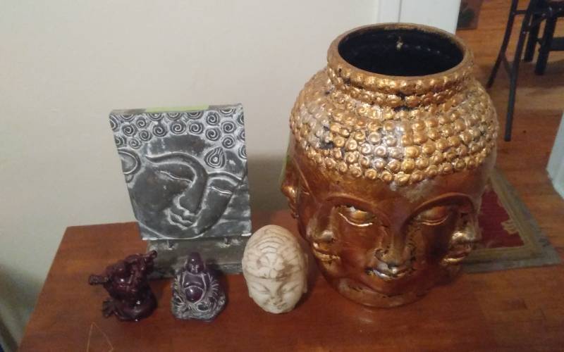 lot 84 image: Buddha Collectibles & Vase 12