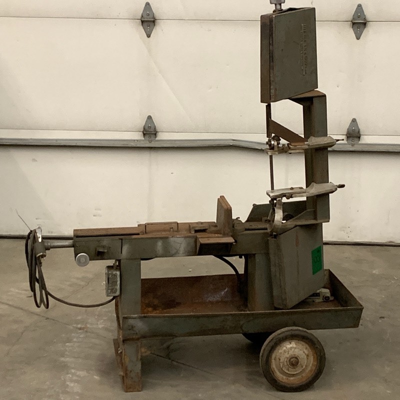 lot 8 image: W.F. Wells & Sons Bandsaw