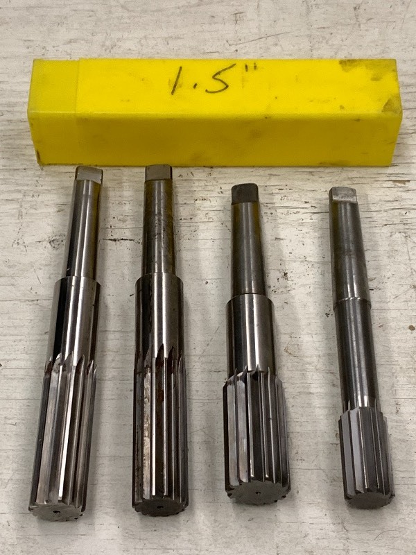 lot 26 image: Lot Of (4) Industrial 1.5 Milling Bits