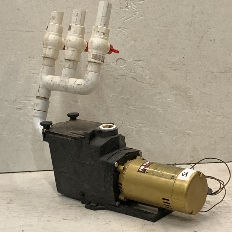 lot 56 image: Hayward Super-Pump Pool Pump