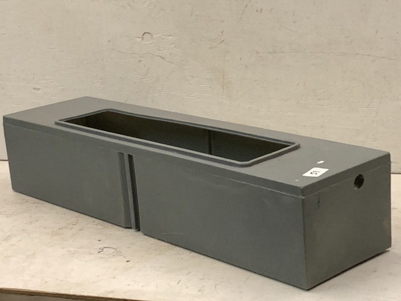 lot 59 image: Marine Livewell Insert