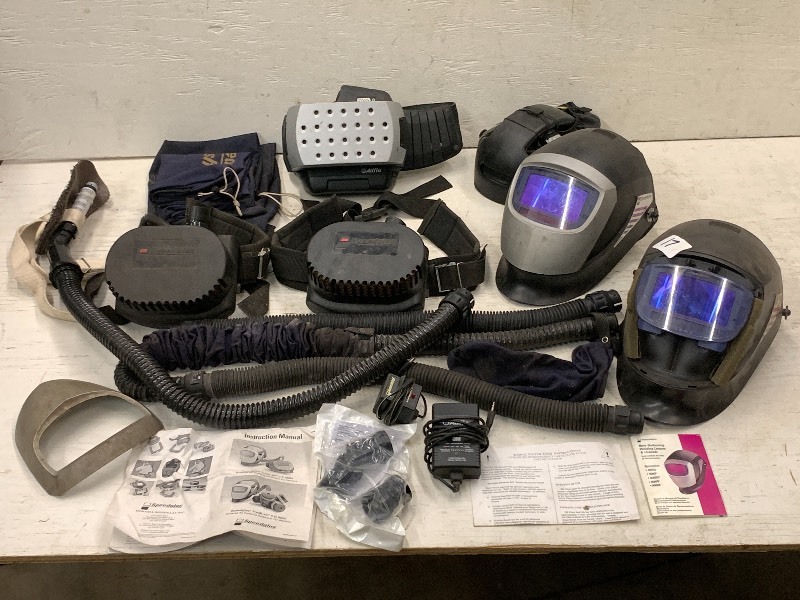 lot 17 image: Set Of (2) Speedglas  Fresh-Air Respirators