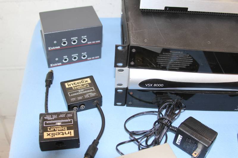 lot 8 image: Lot of Miscellaneous Professional Audio & Video Items