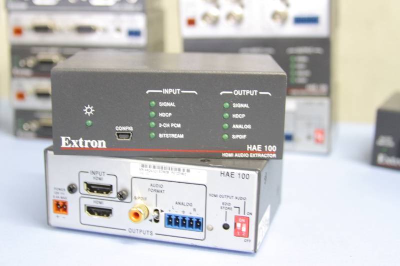 lot 62 image: Lot of Miscellaneous Extron Electronics Connectors, Switchers & Distribution Units
