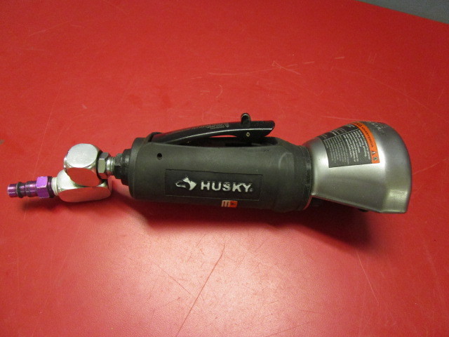 lot 614 image: HUSKY PNEUMATIC CUT-OFF TOOL AND PNEUMATIC HOSE
