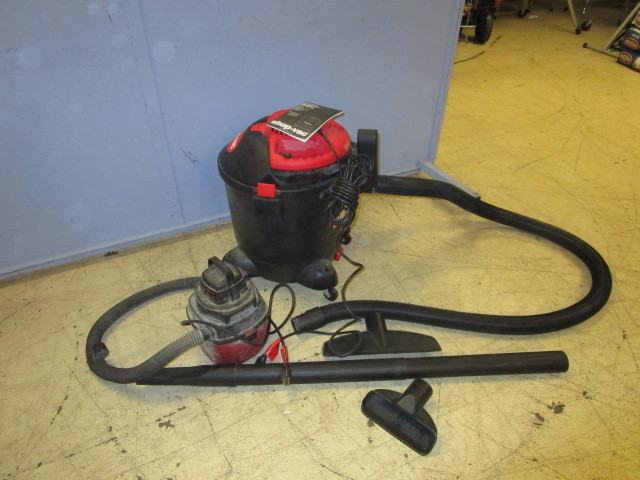 lot 620 image: SHOP VACUUMS