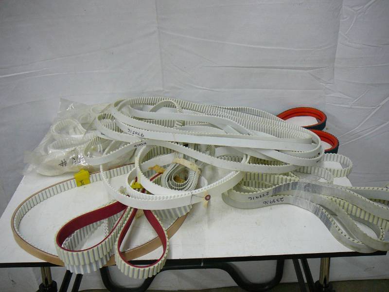 lot 42 image: Lot Of Belts