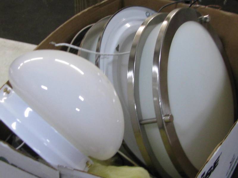Light Fixtures