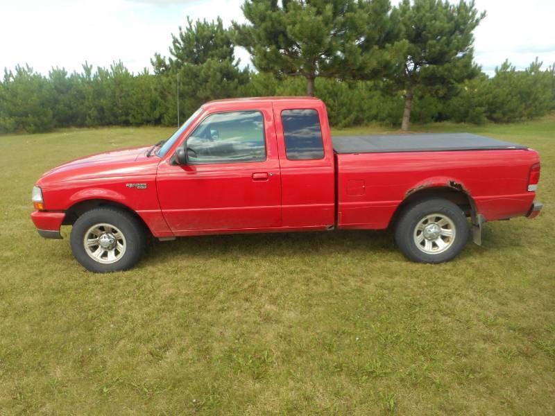 lot 2 image: 2000 Ford Ranger Sport