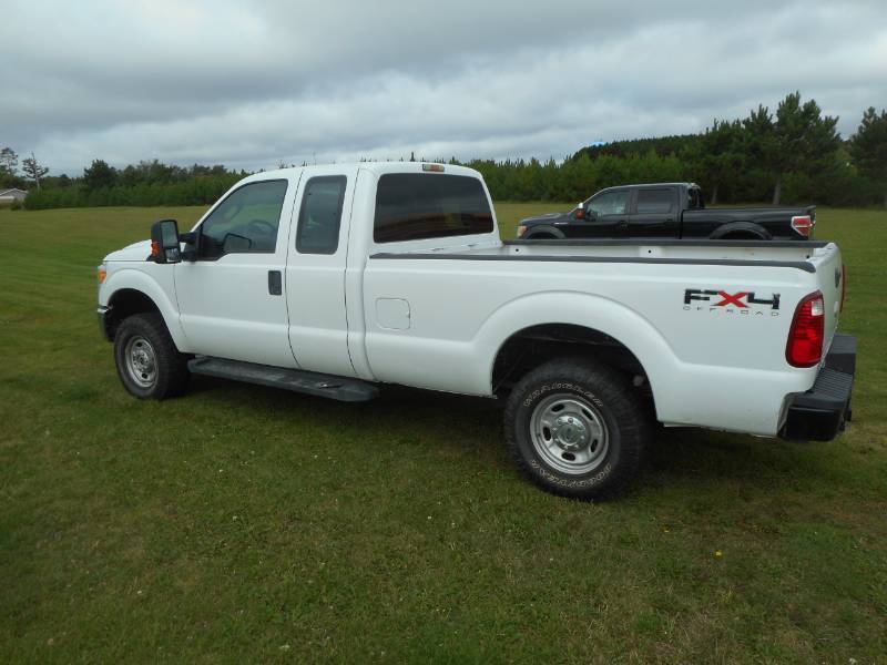 lot 1 image: 2011 Ford F250 Super Duty 4x4