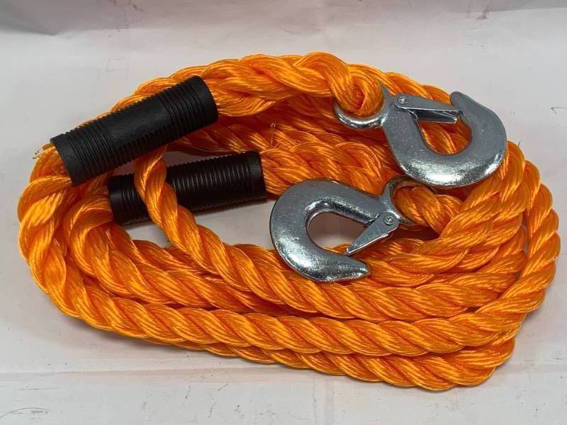 lot 5 image: New 13 Tow Rope 5500 lb Capacity