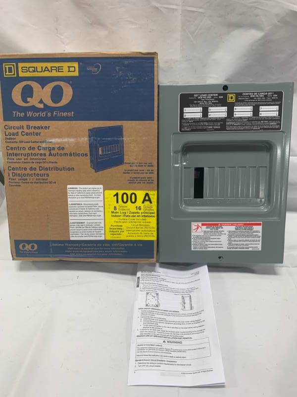 lot 34 image: Square D Breaker Box 100 amp 8 Space