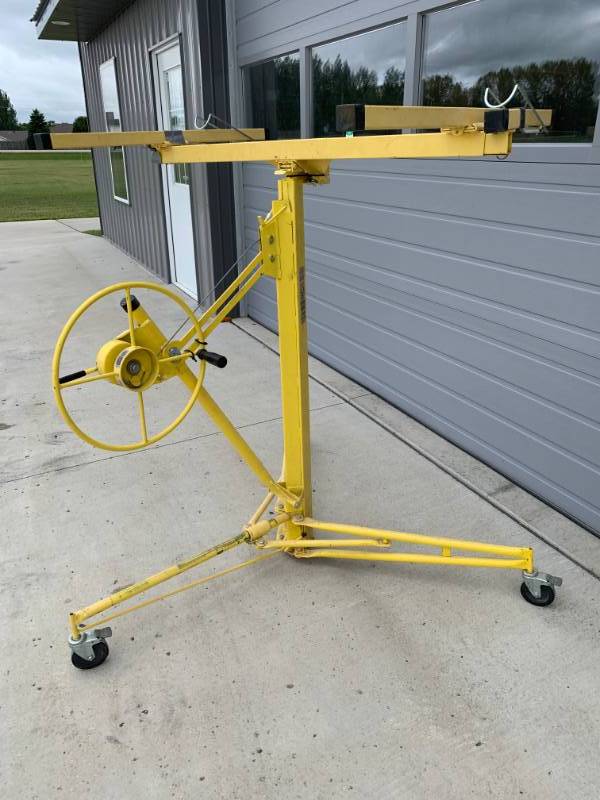 lot 75 image: Sheetrock Drywall Hoist Lift