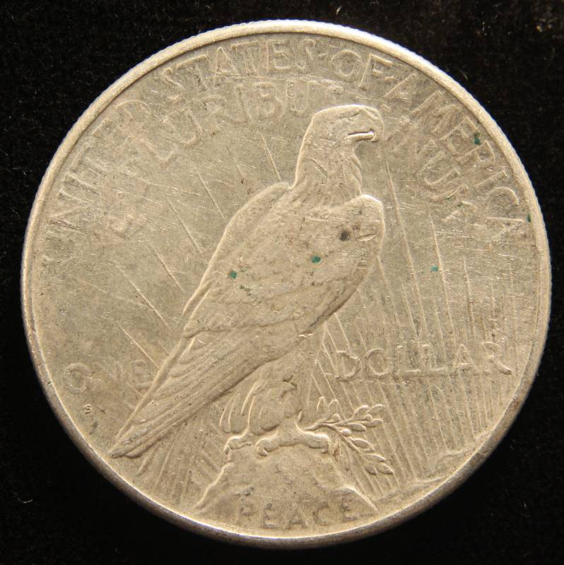 lot 39 image: 1926-S PEACE SILVER DOLLAR