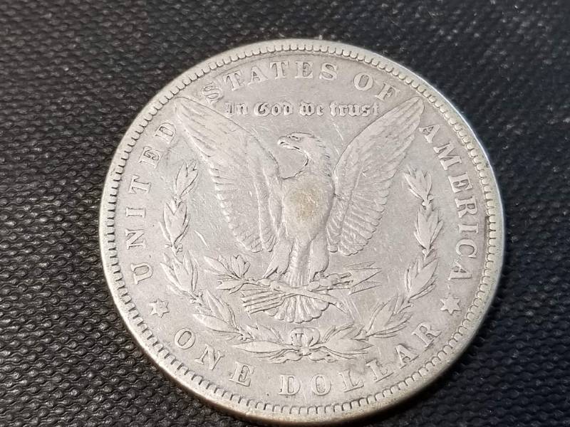 lot 10-A image: 1882 MORGAN SILVER DOLLAR