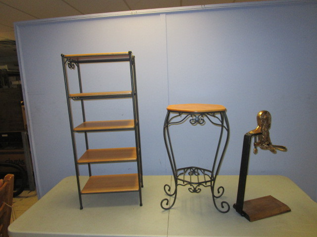 lot 723 image: LONGABERGER SHELF & TABLE WITH A BRASS VINTNER WINE BOTTLE OPENER