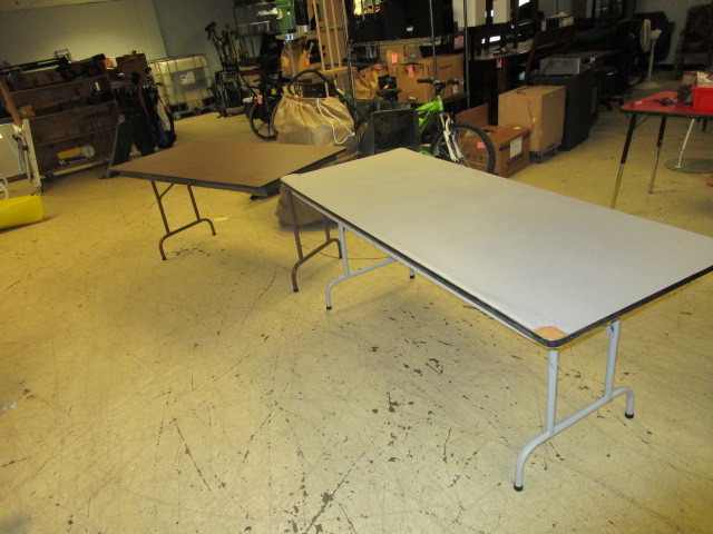 lot 725 image: RECTANGULAR FOLDING TABLES