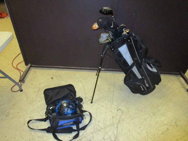 lot 739 image: NEW BOWLING BALL WITH GOLF CLUBS