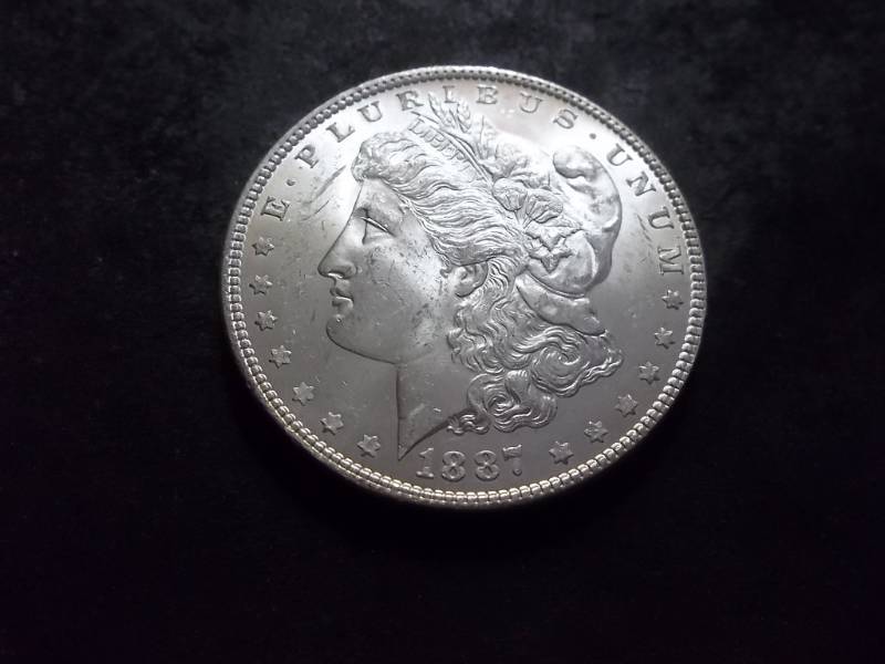 lot 35 image: 1887  Morgan Silver Dollar